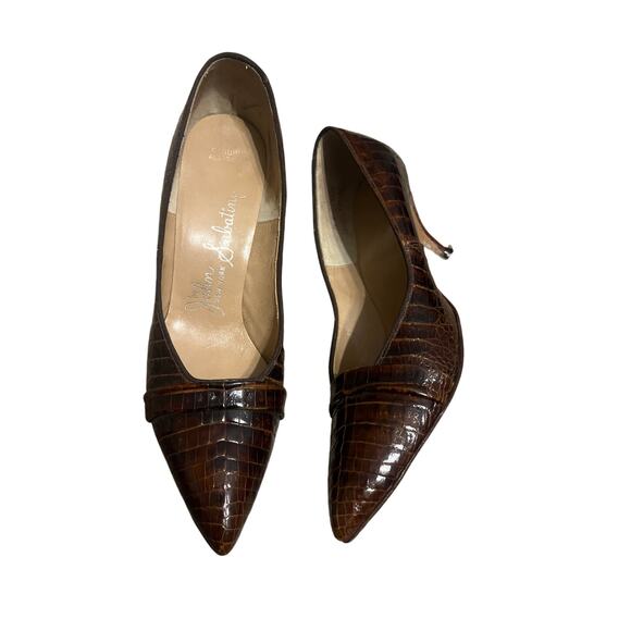 Unique Genuine alligator heels. Size 7 1/2. Investment piece.🎉 - Picture 1 of 7